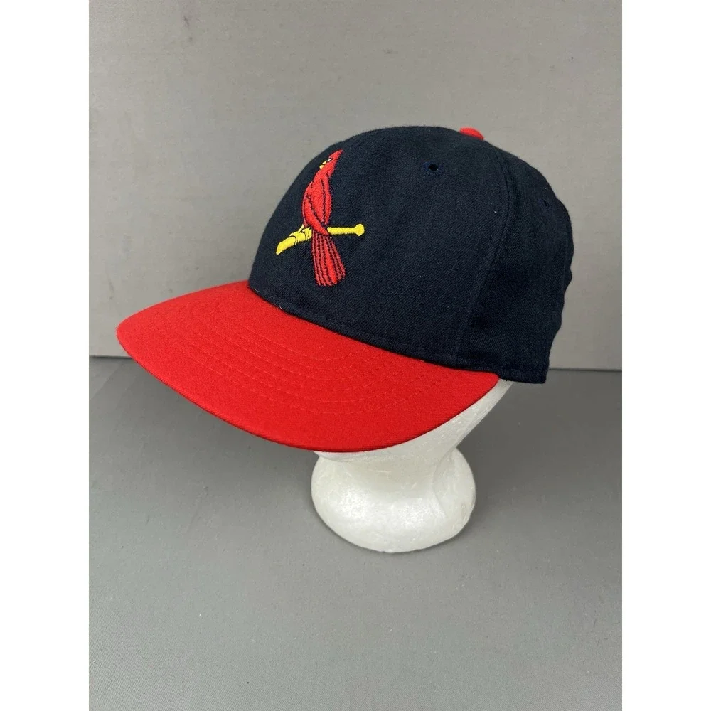 Vintage St Louis Cardinals MLB Fitted Hat Size 7 Roman Pro Leather Band